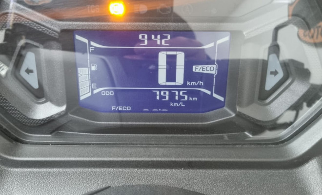 YAMAHA NMAX Connected 160 ABS 2025 Gasolina-3