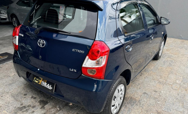 Toyota ETIOS X 1.3 Flex 16V 5p Mec. 2017 Flex-9