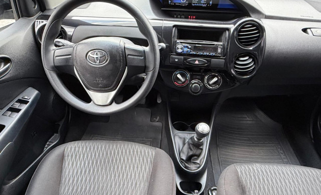 Toyota ETIOS X 1.3 Flex 16V 5p Mec. 2017 Flex-5