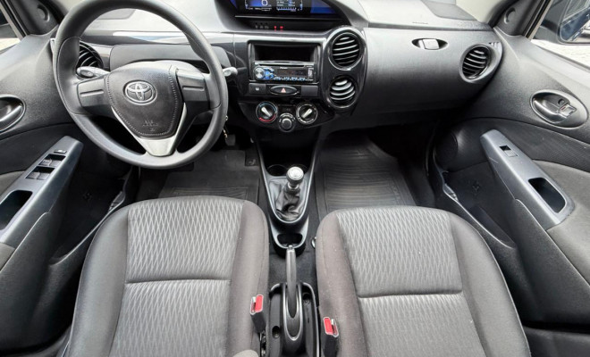 Toyota ETIOS X 1.3 Flex 16V 5p Mec. 2017 Flex-6