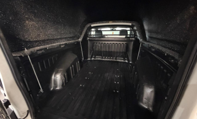 Fiat Strada Endurance 1.4 Flex 8V CS Plus 2023 Flex-13