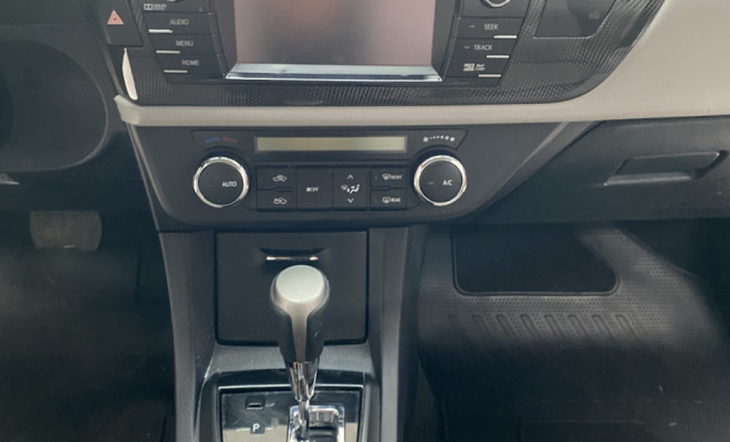 Toyota Corolla XEi 2.0 Aut 2015-13