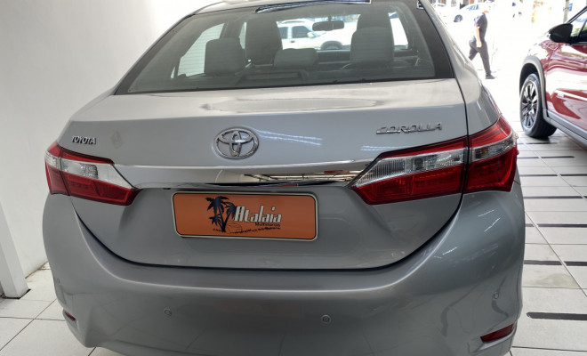 Toyota Corolla XEi 2.0 Aut 2015-3
