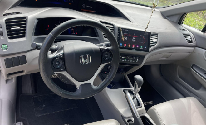 Honda Civic Sedan LXR 2.0 Flexone 16V Aut. 4p 2014 Flex-3