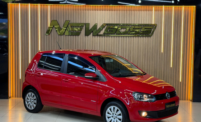 VW - VolksWagen Fox 1.0 Mi Total Flex 8V 5p 2013 Flex