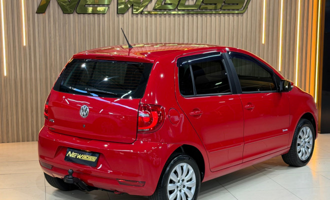 VW - VolksWagen Fox 1.0 Mi Total Flex 8V 5p 2013 Flex-4