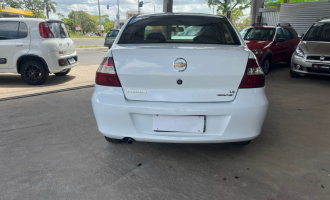 GM - Chevrolet PRISMA  Sed. Maxx/ LT 1.4 8V ECONOF. 4p 2010 Gasolina-2