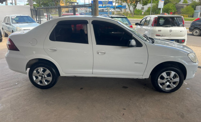 GM - Chevrolet PRISMA  Sed. Maxx/ LT 1.4 8V ECONOF. 4p 2010 Gasolina-3