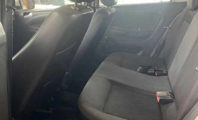 VW - VolksWagen VOYAGE  Trendline 1.0 T.Flex 8V 4p 2015 Flex-7