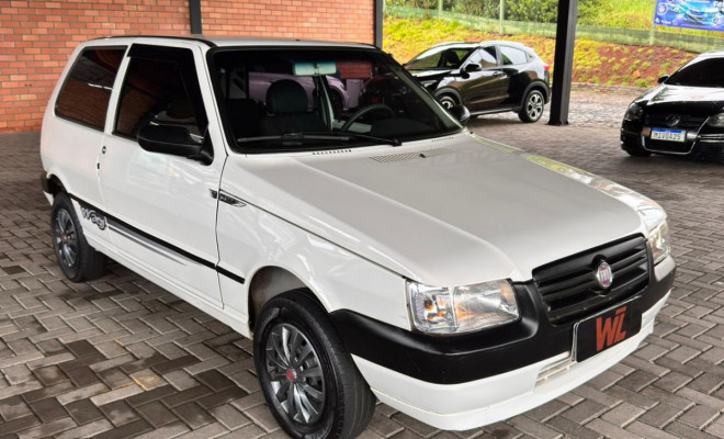 Fiat Uno Mille 1.0 Fire/ F.Flex/ ECONOMY 4p 2010 Flex