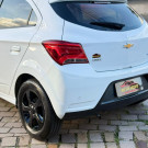 GM - Chevrolet ONIX HATCH LT 1.4 8V FlexPower 5p Mec. 2019 Flex-3