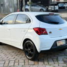 GM - Chevrolet ONIX HATCH LT 1.4 8V FlexPower 5p Mec. 2019 Flex-2