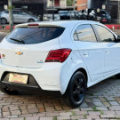 GM - Chevrolet ONIX HATCH LT 1.4 8V FlexPower 5p Mec. 2019 Flex-4