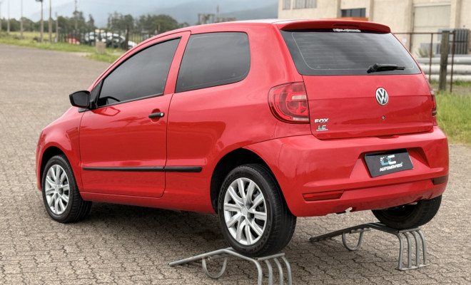 VW - VolksWagen Fox 1.0 Mi Total Flex 8V 3p 2010 Flex-4