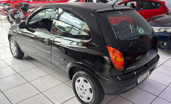 GM - Chevrolet Celta 1.0-3