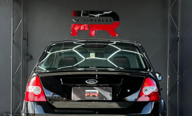 Ford Fiesta Sed. 1.6 8V Flex 4p 2009 Flex-0