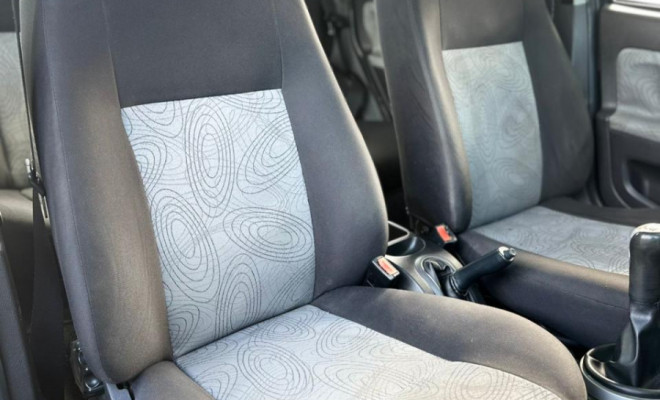 Ford Fiesta Sed. 1.6 8V Flex 4p 2009 Flex-13