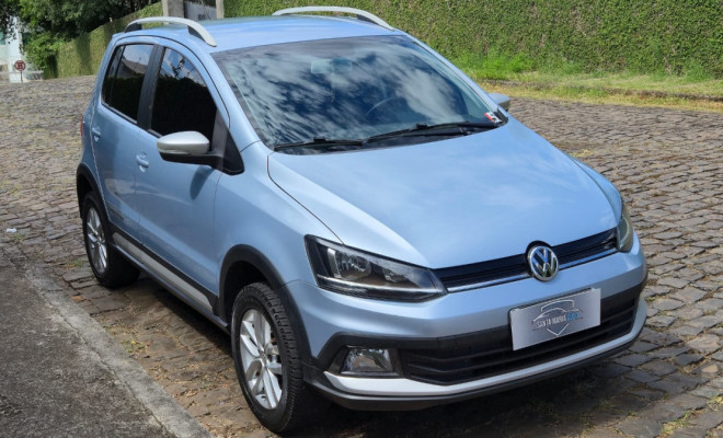 VW - VolksWagen CROSSFOX  I MOTION 1.6 T. Flex 16V 5p 2015 Flex