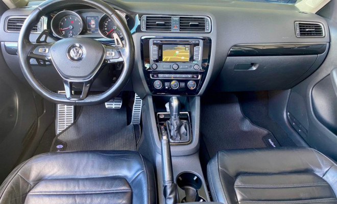 VW - VolksWagen JETTA Highline 2.0 TSI 16V 4p Tiptronic 2015 Gasolina-3