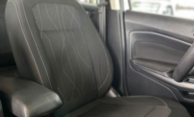 Ford EcoSport SE 1.5 12V Flex 5p Aut. 2020 Gasolina-4