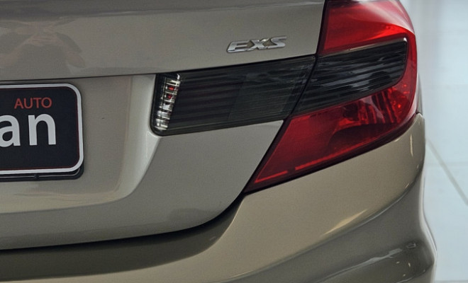 Honda Civic Sedan EXS 1.8/1.8 Flex 16V Aut. 4p 2012 Flex-18