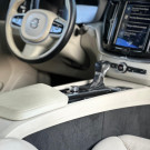 Volvo XC 60 T-5 MOMENTUM 2.0 254cv AWD 5p 2018 Gasolina-24