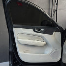 Volvo XC 60 T-5 MOMENTUM 2.0 254cv AWD 5p 2018 Gasolina-20