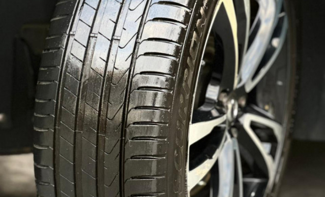 Volvo XC 60 T-5 MOMENTUM 2.0 254cv AWD 5p 2018 Gasolina-16