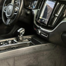 Volvo XC 60 T-5 MOMENTUM 2.0 254cv AWD 5p 2018 Gasolina-15