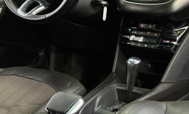 Peugeot 2008 Griffe 1.6 Flex 16V 5p Aut. 2016 Flex-10