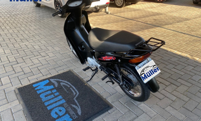 HONDA C 100 BIZ-ES 2005 Gasolina-4