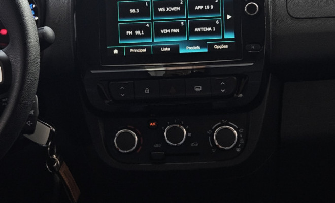 Renault KWID Intense 1.0 Flex 12V 5p Mec. 2023 Flex-9