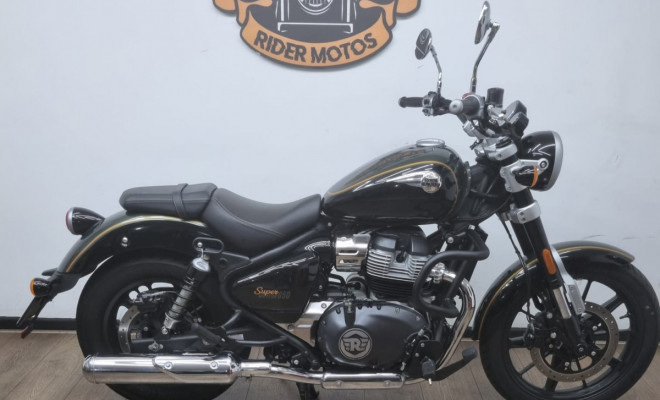 Royal Enfield Super Meteor 650 Interstellar 2025 Gasolina