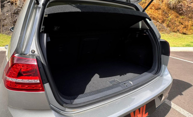 VW - VolksWagen Golf Highline 1.4 TSI 140cv Aut. 2015 Gasolina-10