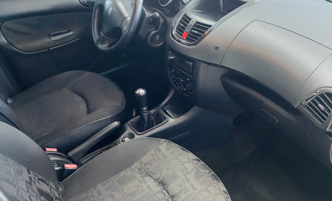 Peugeot 207 XR 1.4 Flex 8V 5p 2009 Flex-6