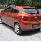 GM - Chevrolet ONIX  Lollapalooza 1.0 F.Power 5p Mec. 2014 Flex-4