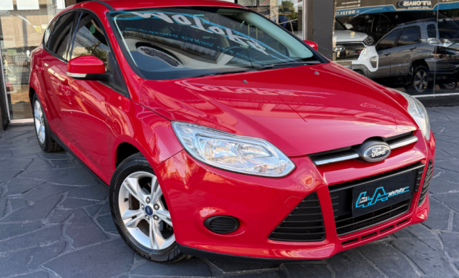 Ford Focus 1.6 S/SE/SE Plus Flex 8V/16V  5p 2014 Flex