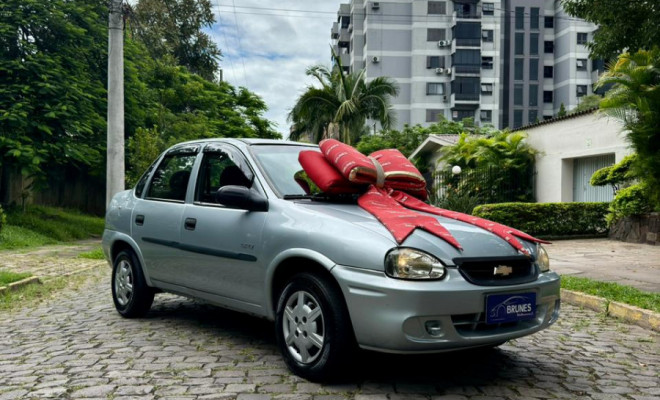 GM - Chevrolet Classic Life/LS 1.0 VHC FlexP. 4p 2010 Flex-0