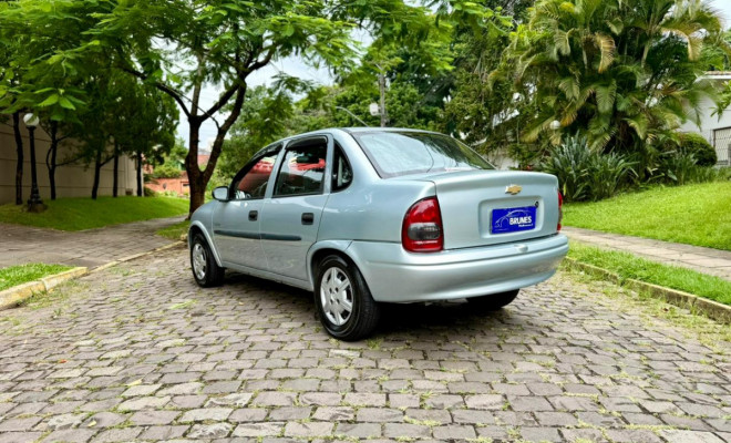 GM - Chevrolet Classic Life/LS 1.0 VHC FlexP. 4p 2010 Flex-14