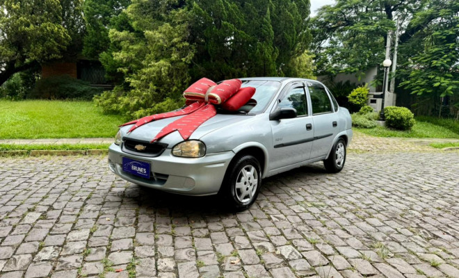 GM - Chevrolet Classic Life/LS 1.0 VHC FlexP. 4p 2010 Flex-5