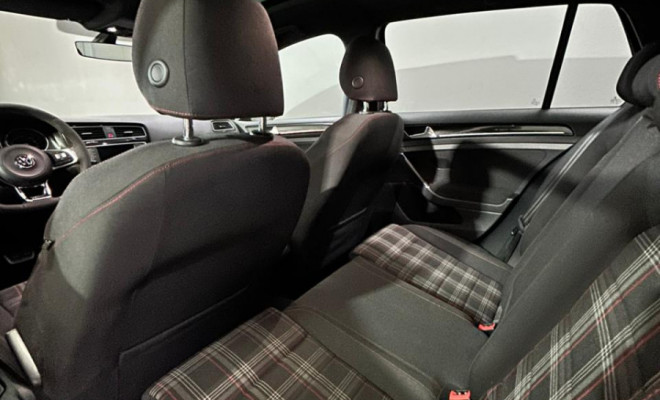 VW - VolksWagen Golf GTi 2.0 TSI 220cv Aut. 2017 Gasolina-5