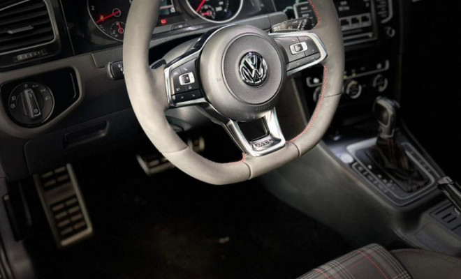 VW - VolksWagen Golf GTi 2.0 TSI 220cv Aut. 2017 Gasolina-2