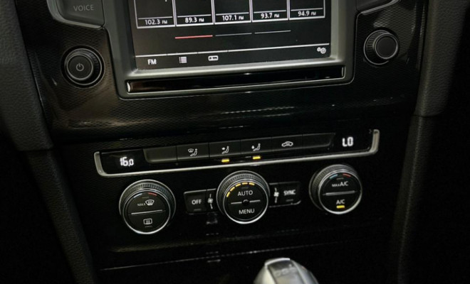 VW - VolksWagen Golf GTi 2.0 TSI 220cv Aut. 2017 Gasolina-11