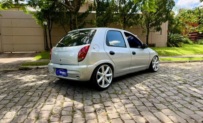 GM - Chevrolet Celta 1.0/ Super 1.0 MPFI VHC 8v 5p 2004 Gasolina-17
