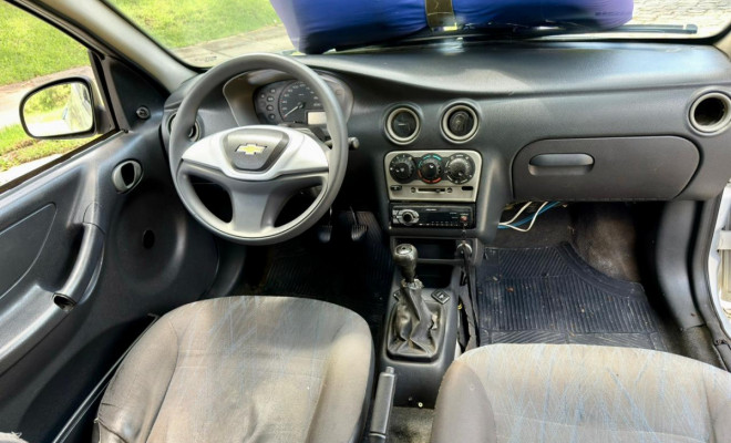 GM - Chevrolet Celta 1.0/ Super 1.0 MPFI VHC 8v 5p 2004 Gasolina-10