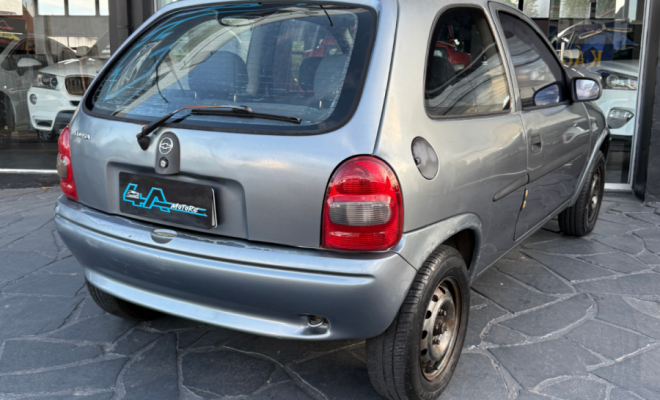 GM - Chevrolet Corsa Wind 1.0 MPFI / EFI  2p 2001 Gasolina-7