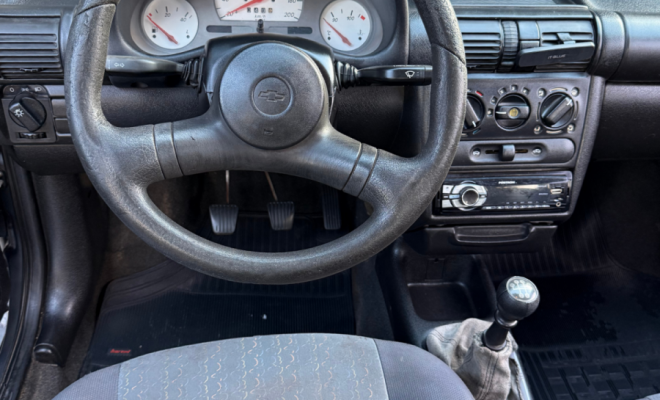 GM - Chevrolet Corsa Wind 1.0 MPFI / EFI  2p 2001 Gasolina-4