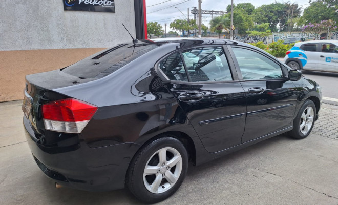 Honda CITY Sedan LX 1.5 Flex 16V 4p Aut. 2011 Flex-4