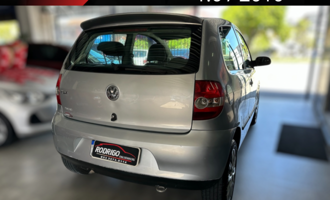 VW - VolksWagen Fox City 1.0Mi/ 1.0Mi Total Flex 8V 3p 2010 Flex-1