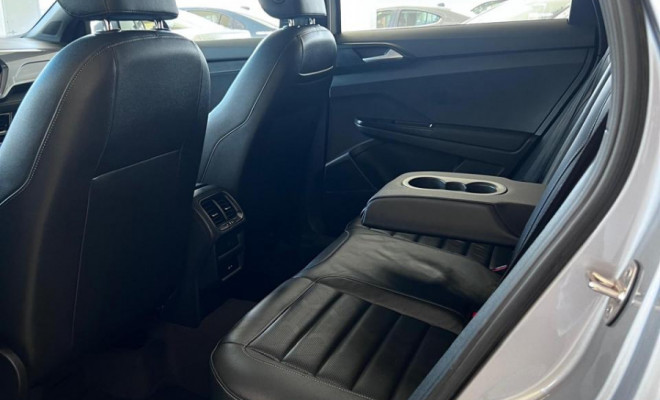 VW - VolksWagen TAOS Highline 1.4 250 TSI Flex Aut. 2022 Flex-12